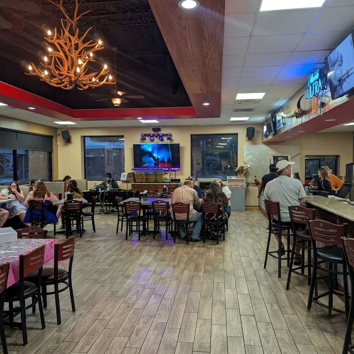 A Neighborhood Spot in Longview